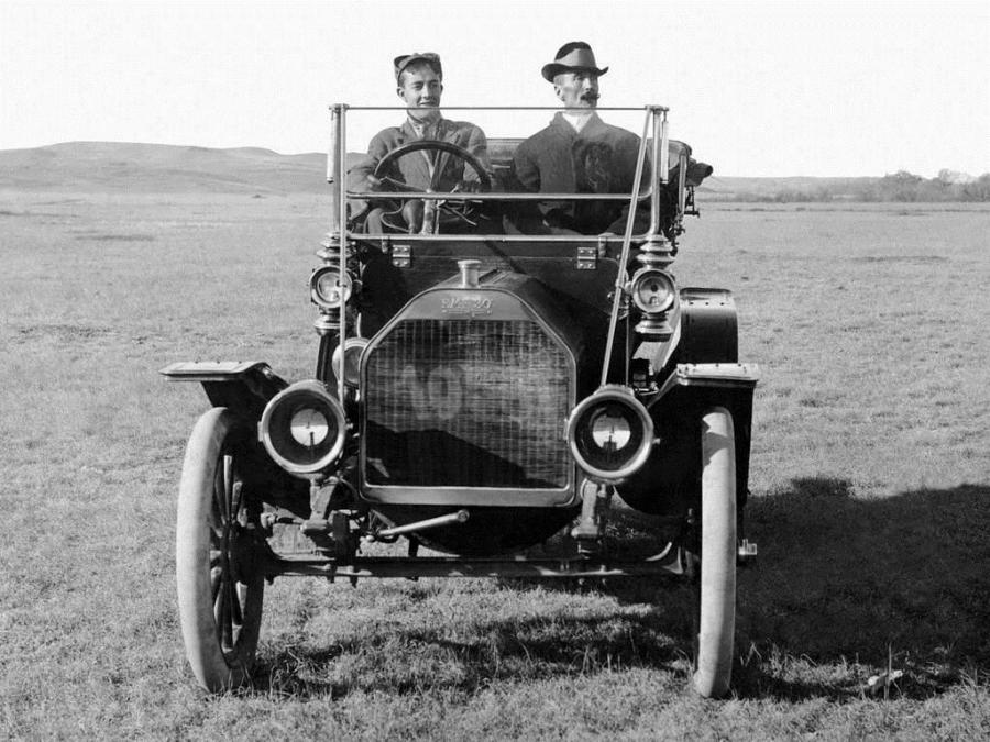  EMF 30 Touring 1909 года  (фото 3 из 5)